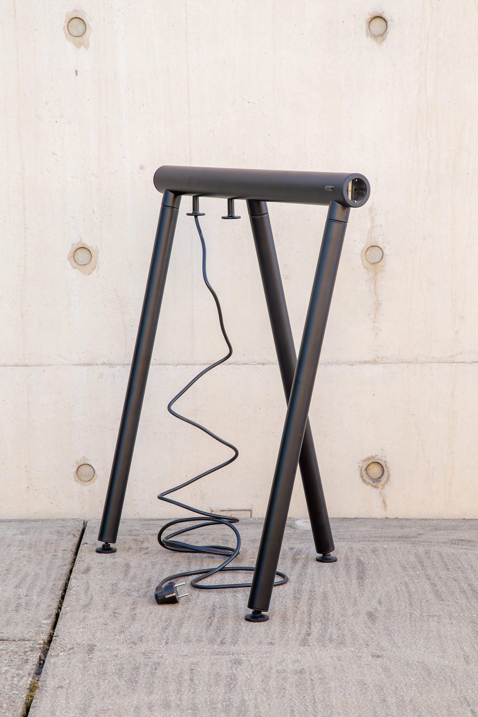 A Volt Stand 5